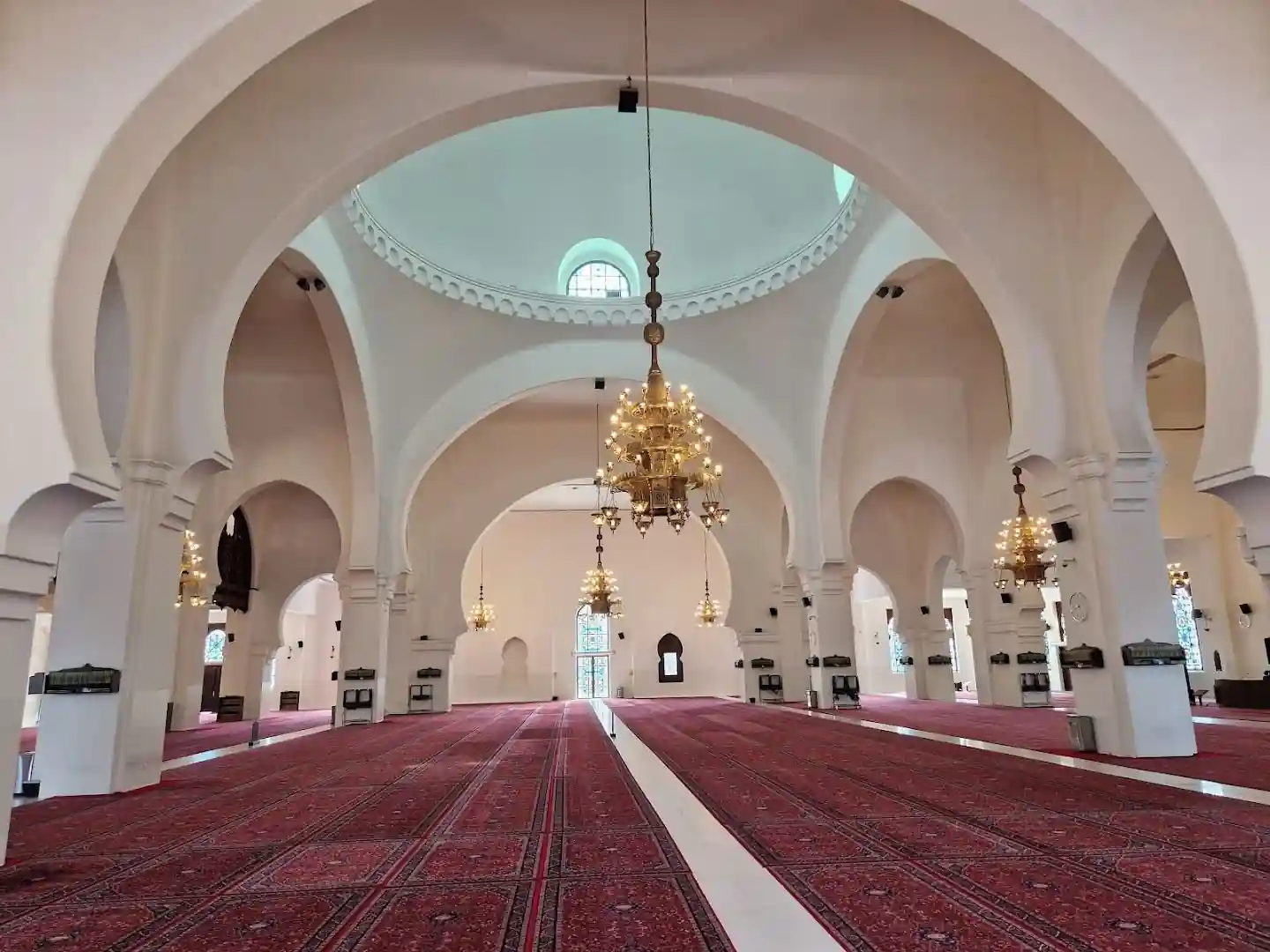 King Khalid Grand Mosque