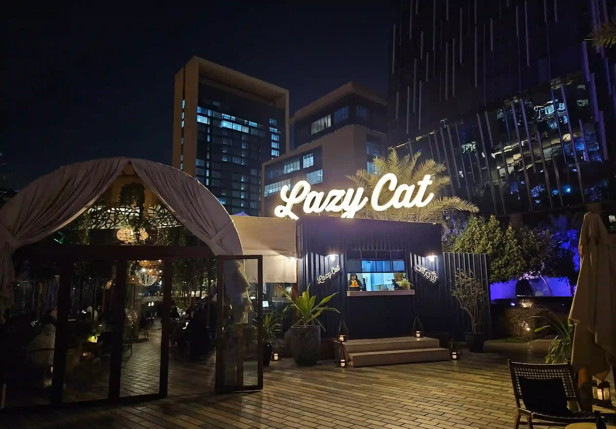 lazy cat restaurant riyadh