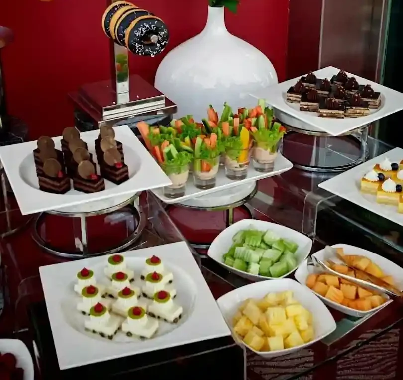 The Globe ذا غلوب