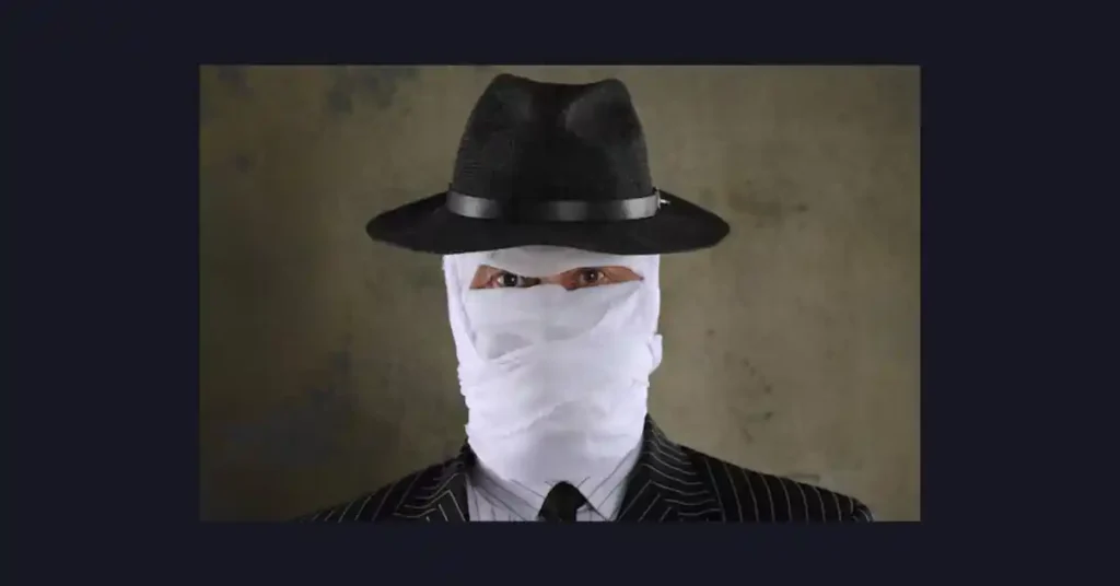 Who Is Aware That the Bandaged Man Is Invisible